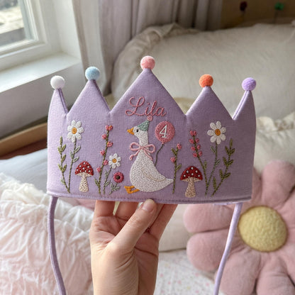 Custom Silly Goose Linen Crown, Hand Embroidered Baby Birthday Hat, Personalized 1st Birthday Keepsake Gift, Smash Cake Photoshoot Prop