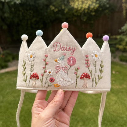 Custom Silly Goose Linen Crown, Hand Embroidered Baby Birthday Hat, Personalized 1st Birthday Keepsake Gift, Smash Cake Photoshoot Prop
