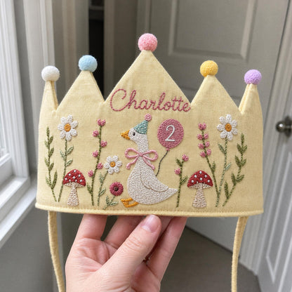 Custom Silly Goose Linen Crown, Hand Embroidered Baby Birthday Hat, Personalized 1st Birthday Keepsake Gift, Smash Cake Photoshoot Prop
