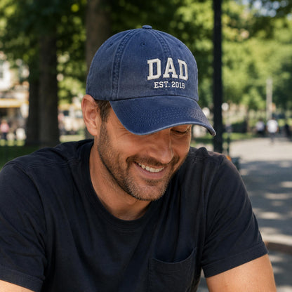Custom Embroidered Mom Dad Hat, Est 2026 Baby Announcement Cap, New Parent Gift, Personalized Baseball Cap, Pregnancy Reveal Couple Hats